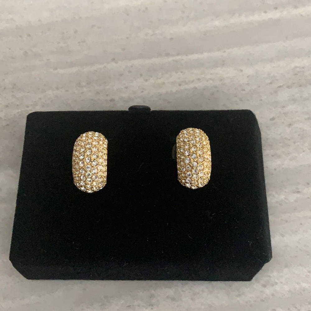 Sparkly, pave-style earrings in goldtone setting (costume jewelry)
